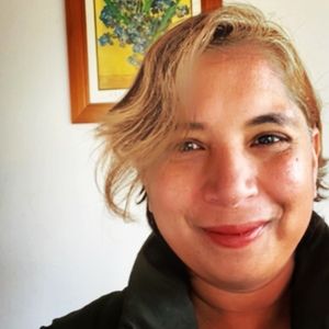 Meet your Posher, Saima